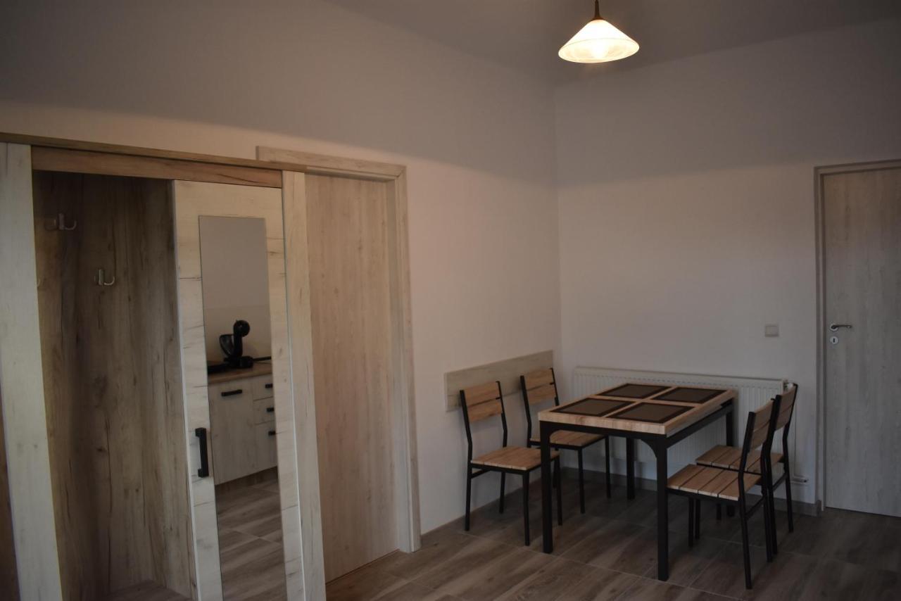 Apartament La Mal Сибиу Экстерьер фото