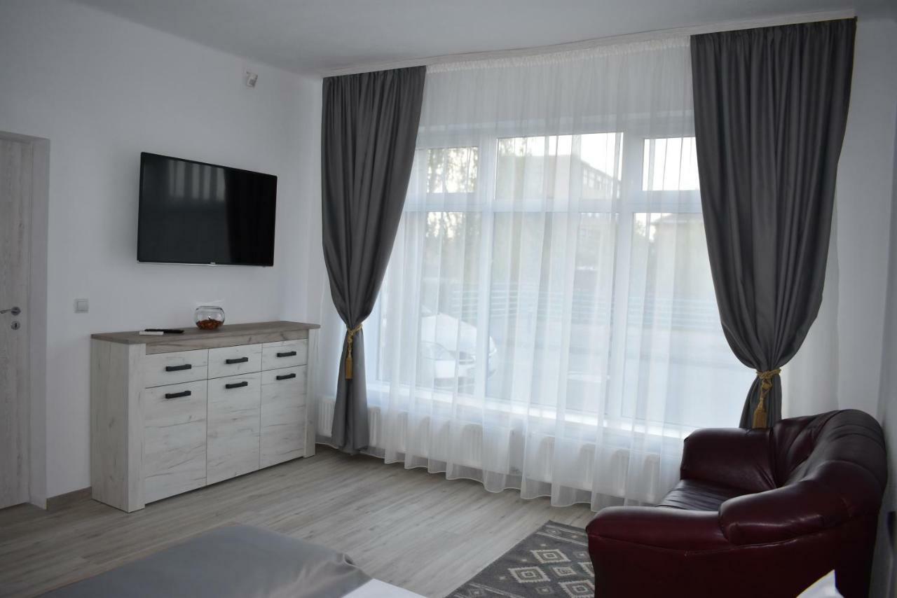 Apartament La Mal Сибиу Экстерьер фото