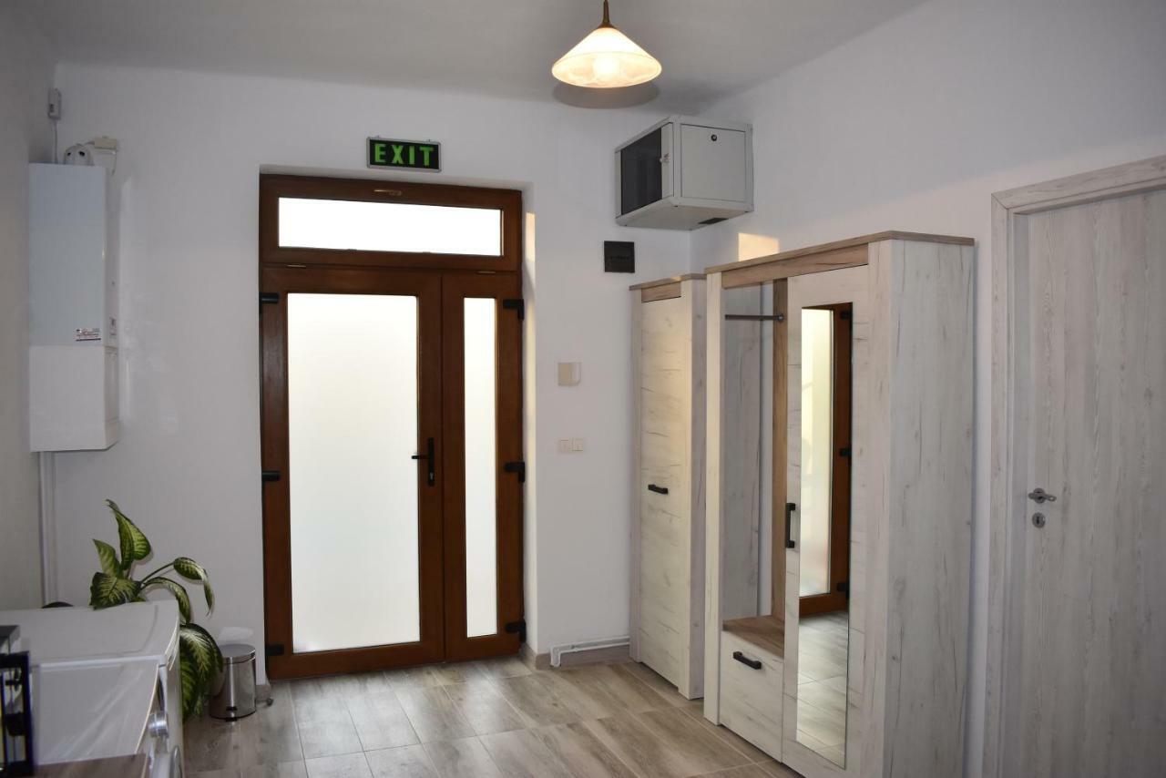 Apartament La Mal Сибиу Экстерьер фото