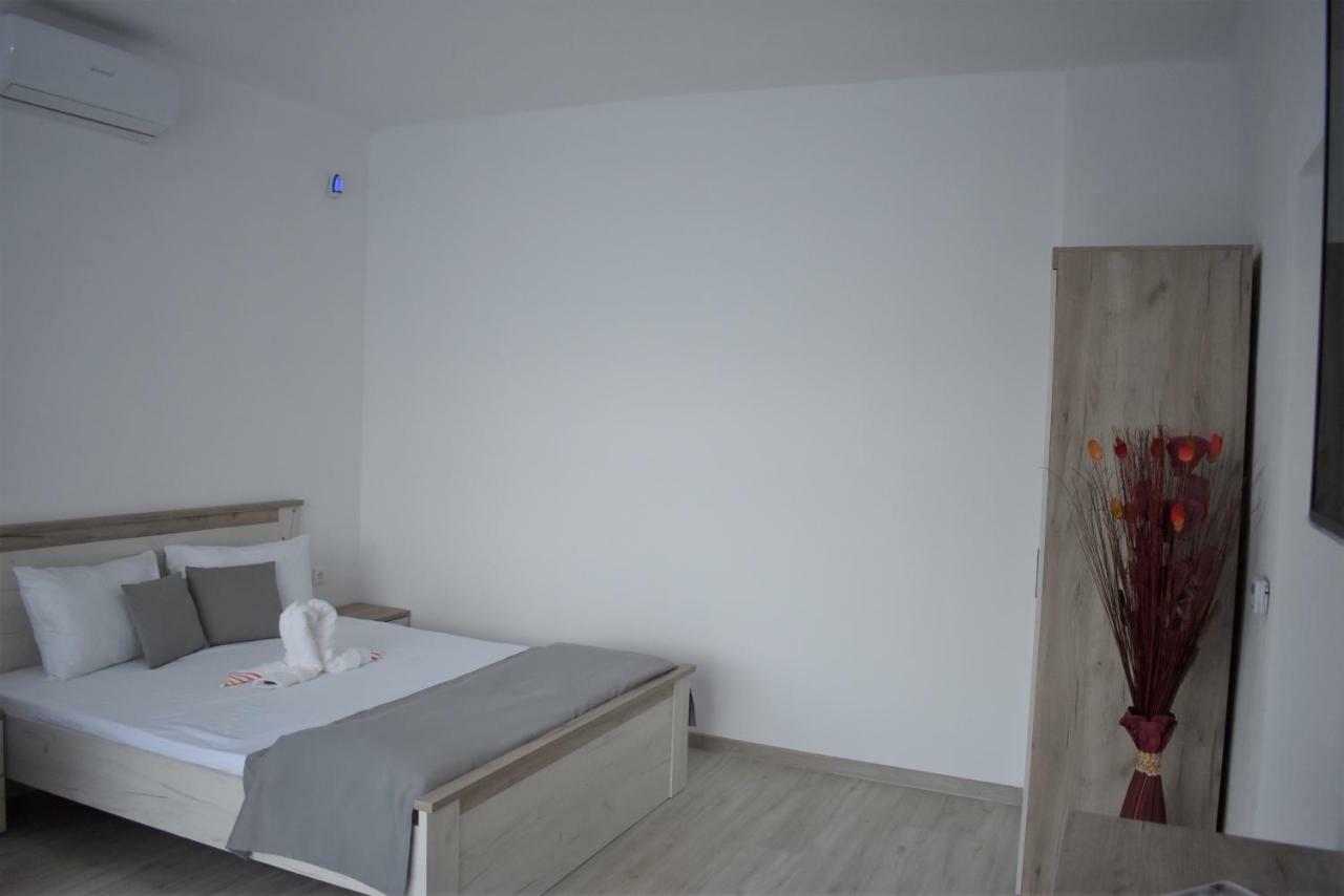 Apartament La Mal Сибиу Экстерьер фото