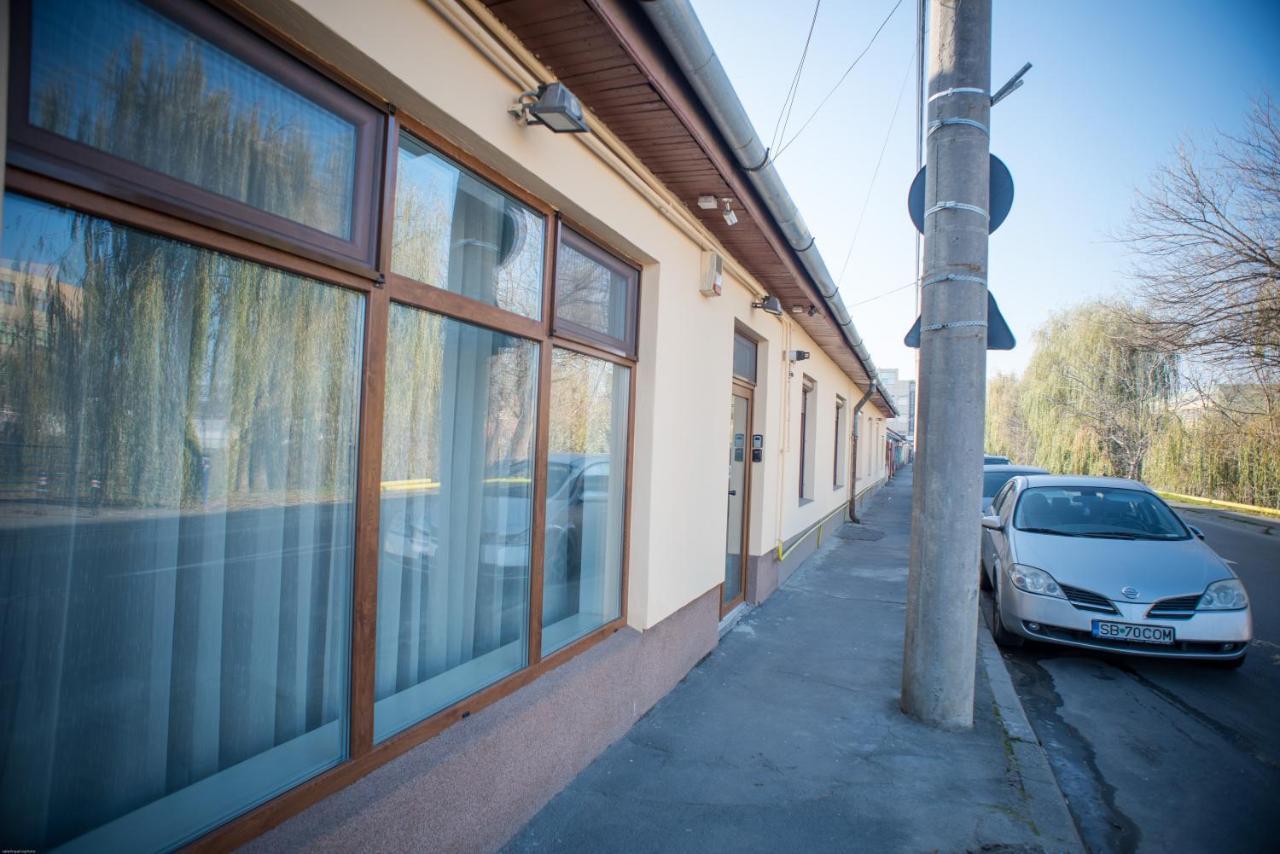 Apartament La Mal Сибиу Экстерьер фото